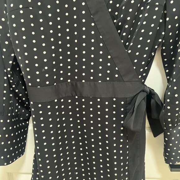 $98 Abercrombie & Fitch Black Polka Dot Wrap Dress Size Large Long Sleeve - Picture 6 of 10